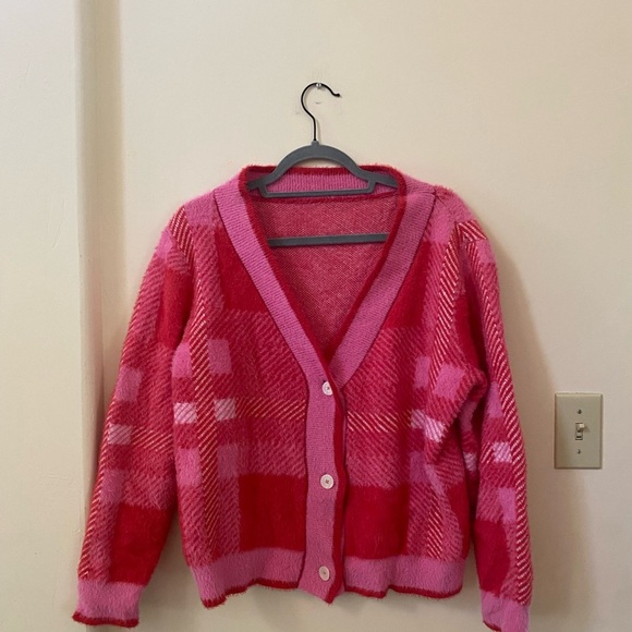 Women's Pink Red Plaid Cardigan Sweater Size M Rose Red - Picture 2 of 5
